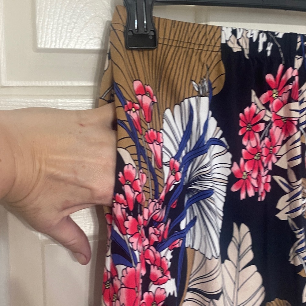 Floral Print Pajama Set - Picture 7 of 7